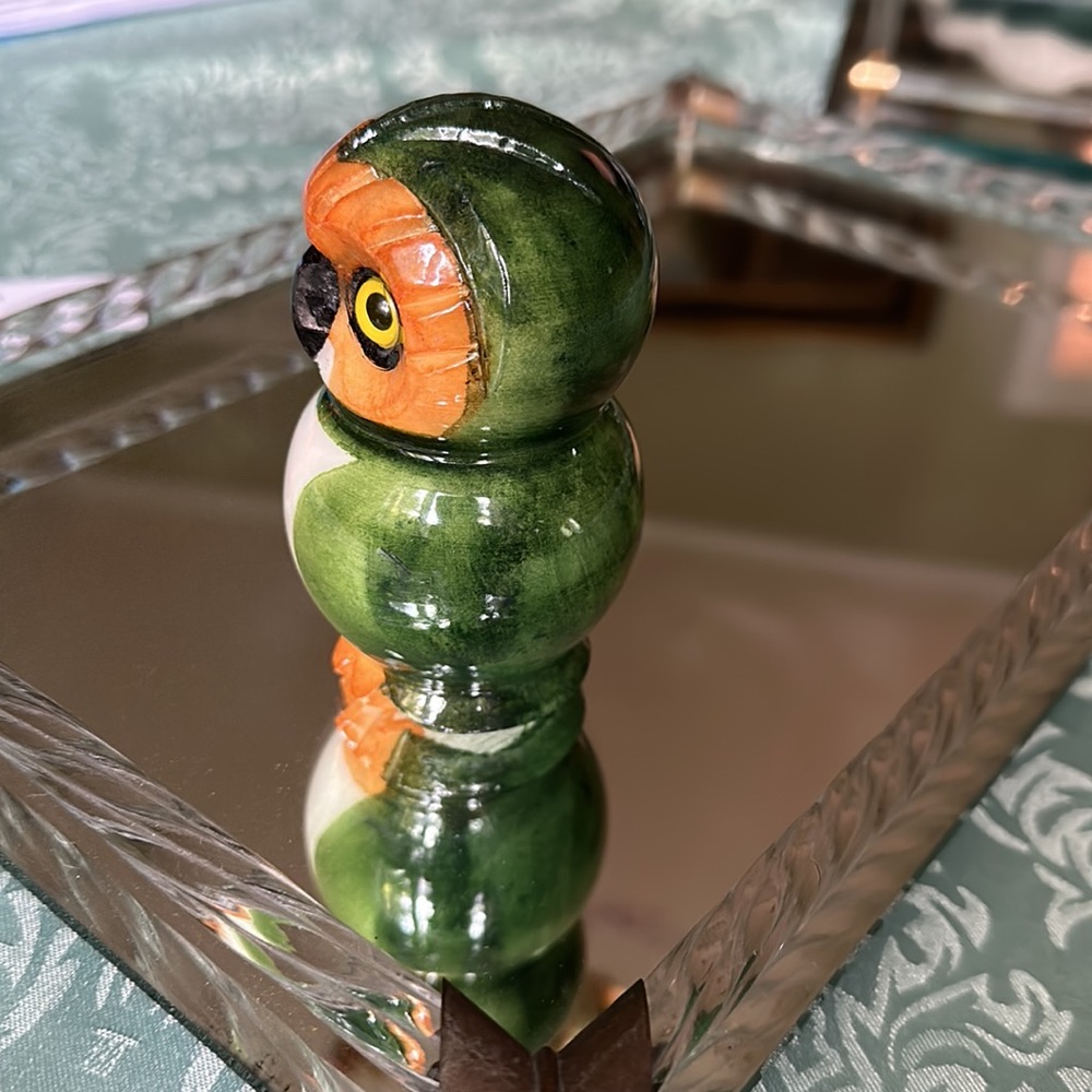 Adorable Owl Alabaster Paper Weight - Picture 3 of 8